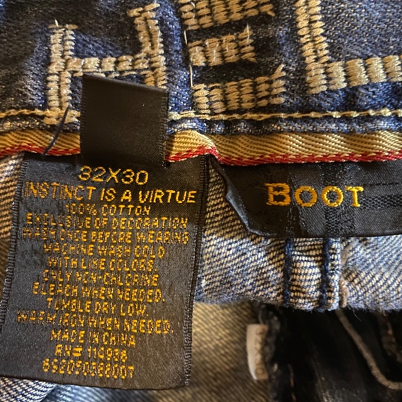 Lot of 2 Menβs Helix Jeans 32/30 Boot Distressed Denim - Picture 6 of 11